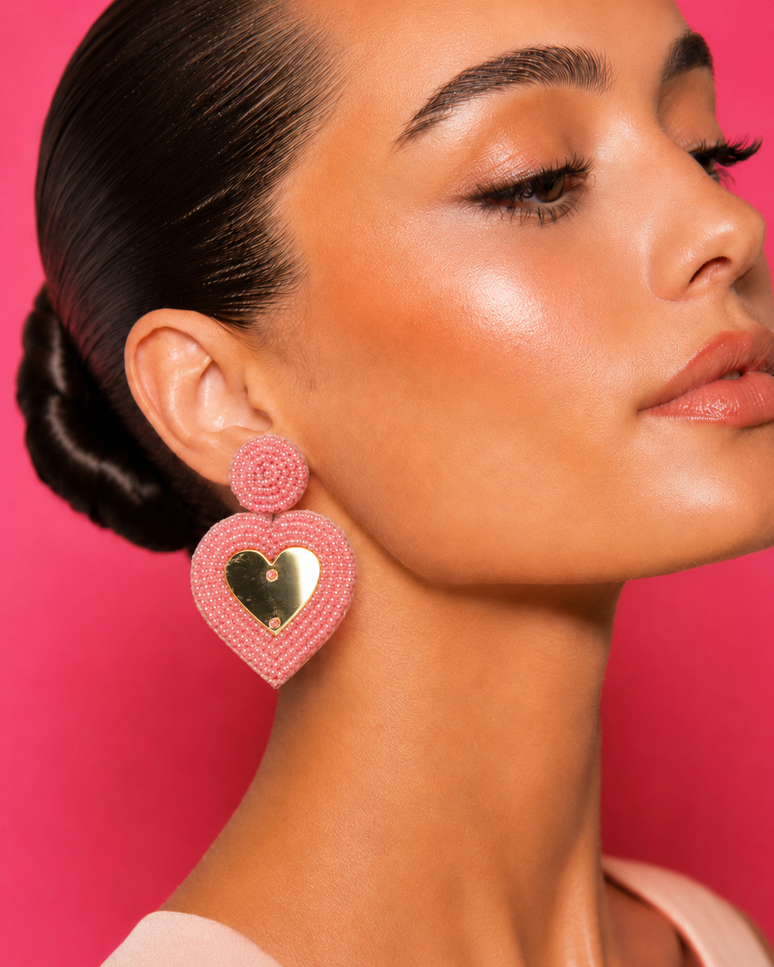 CANDY CRUSH - Pink Beaded Heart Earrings
