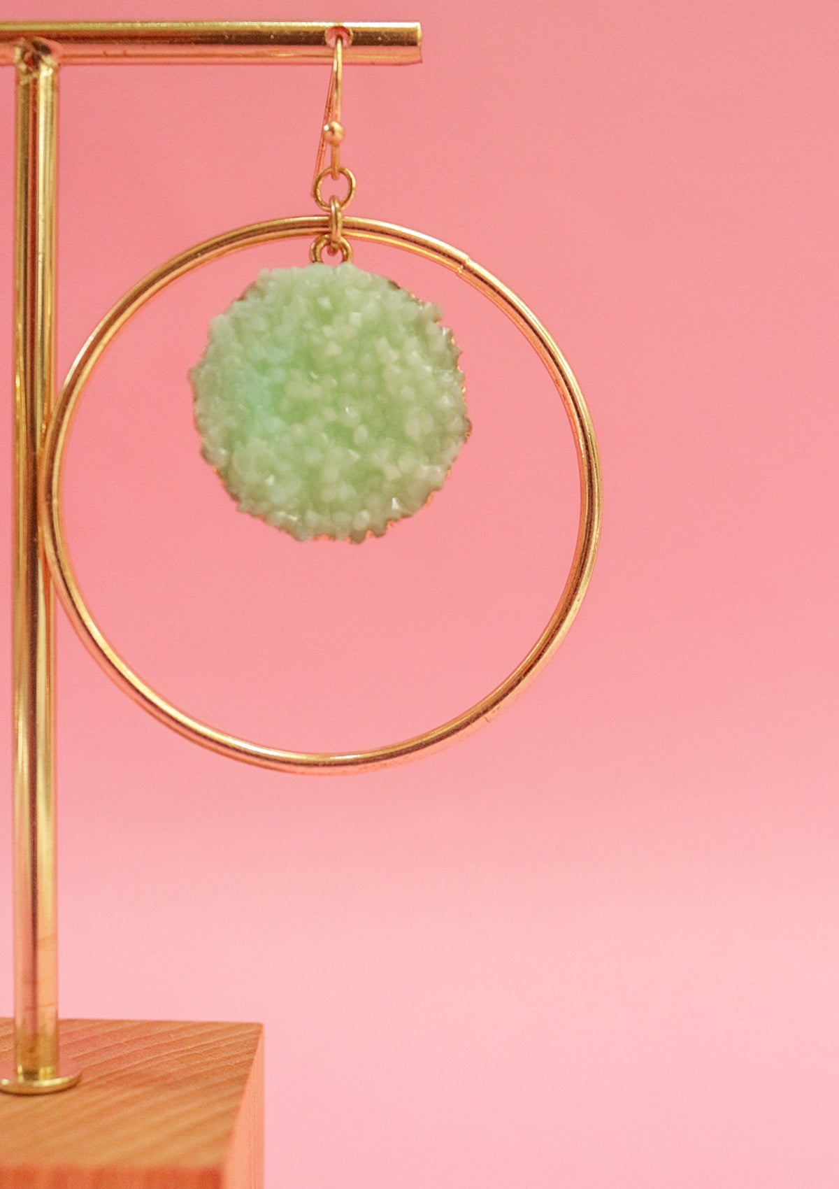 Round dangler earrings