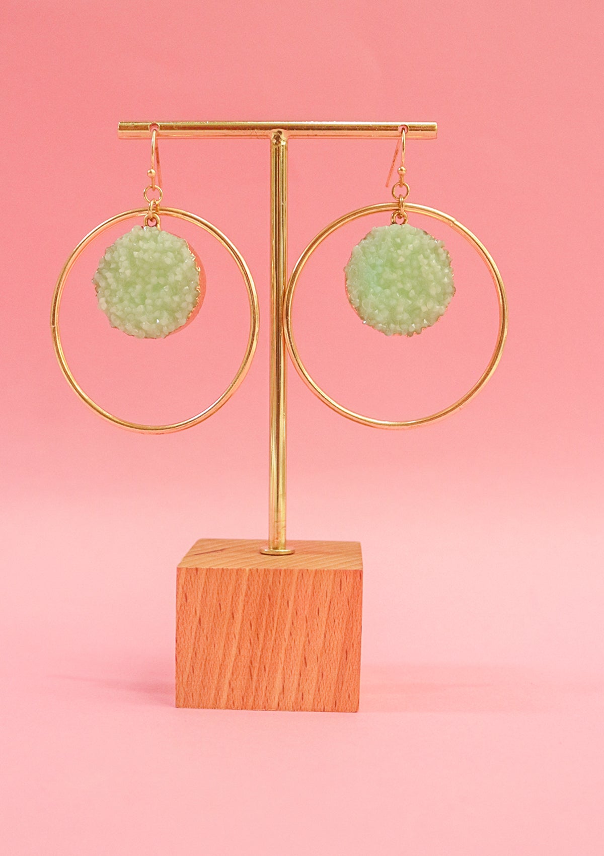 Round dangler earrings
